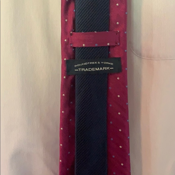 Shirt & Tie - Picture 3 of 3